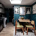 82A Dalston Lane Terrace